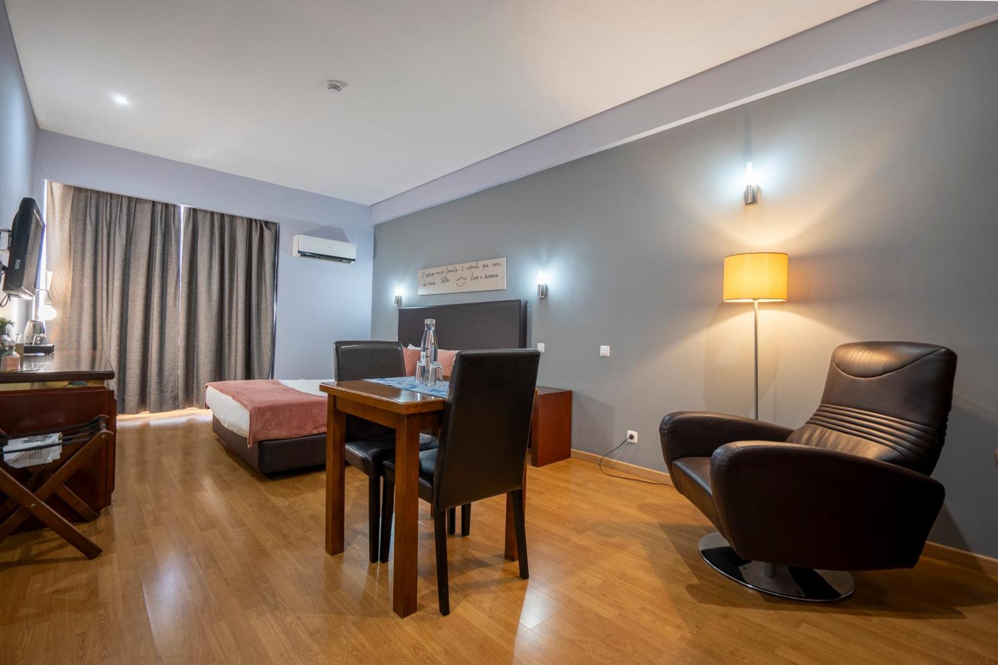 Hotel Onix Viseu Exterior photo